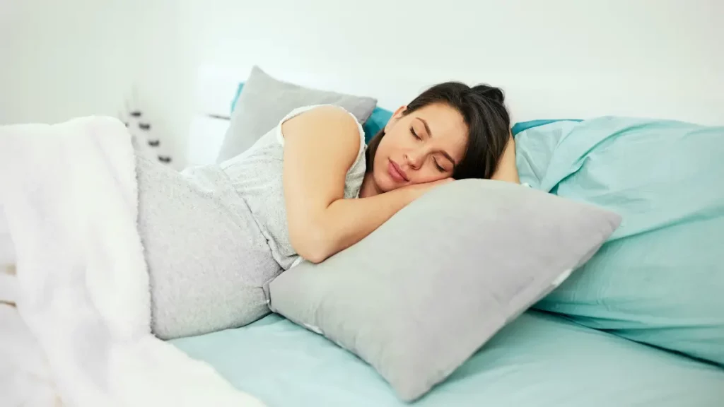 Dormir muito na gravidez faz mal ao bebê